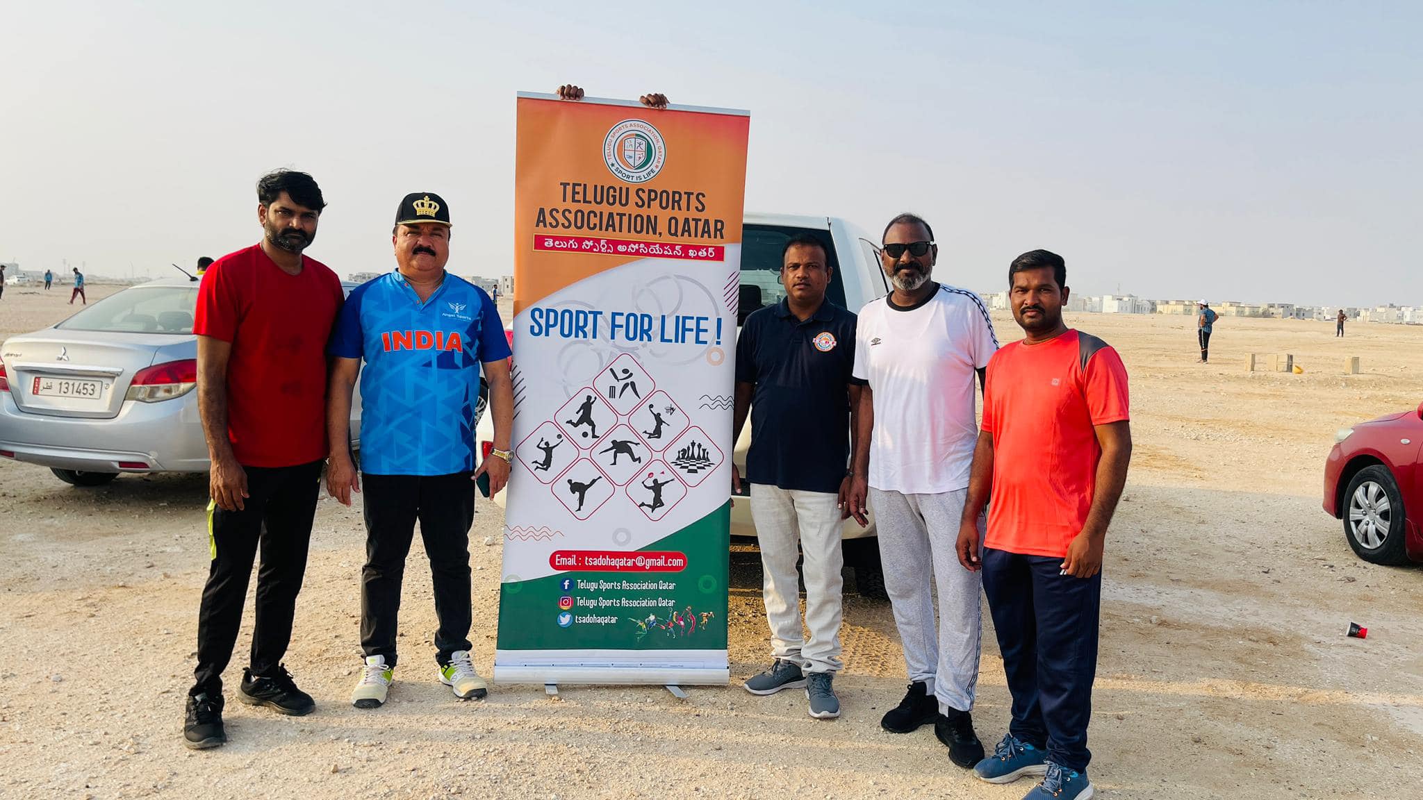 TSA Cricket - Team at banner